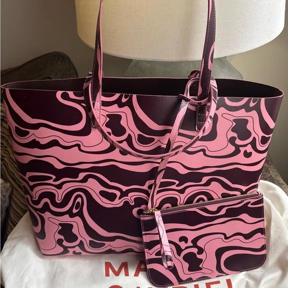 Authentic MANSUR GAVRIEL Leather Patterned Tote with large zip top wristlet - Picture 7 of 16